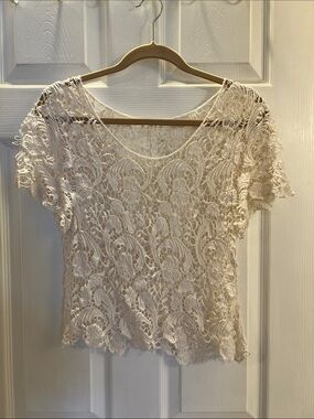 Women's Cream Lace Short Sleeve Top - Unbranded